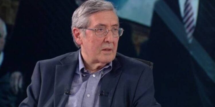 ''Koşullar değişene kadar yazmanın anlamlı olmadığını düşünüyorum''