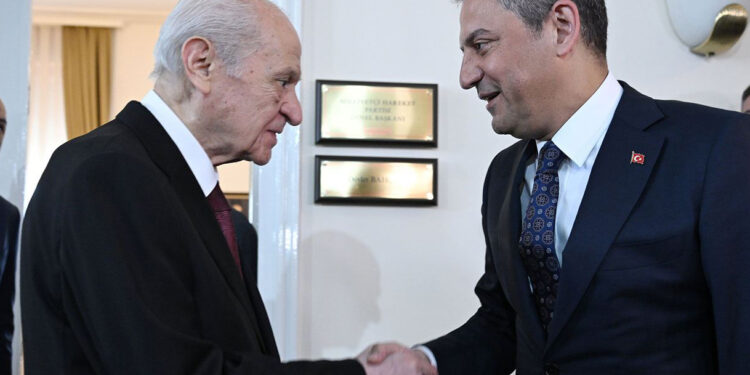 MHP, CHP ile görüşmeme kararı aldı