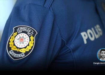 Merdan Yanardağ ve Turan Dursun ile ilgili WhatsApp paylaşımı yapan polis memurunun meslekten ve memurluktan çıkarılması talep edildi