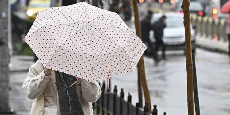 Meteoroloji'den Sağanak Uyarısı: Bu Saatlere Dikkat