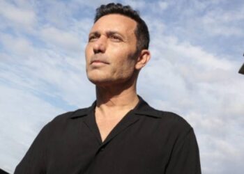 Mustafa Sandal'dan Seda Bakan'a 'devlet büyükleri' çıkışı: Büyük olan sadece millettir