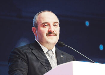 Mustafa Varank'a soruşturma!