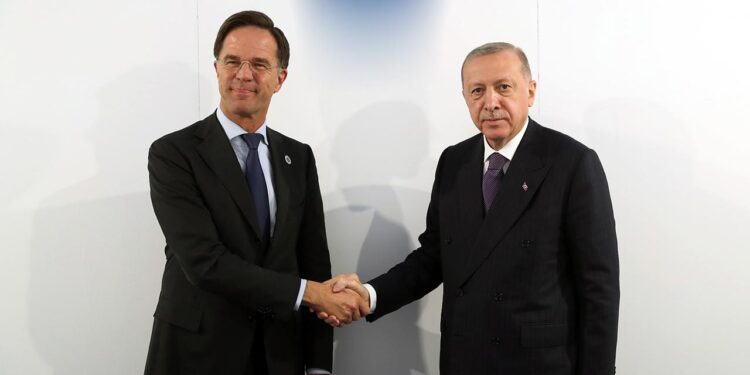 NATO, AB ve Türkiye’yi ilişkileri derinleştirmeye çağırdı