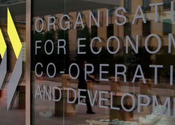 OECD ekonomik büyüme tahminini düşürdü