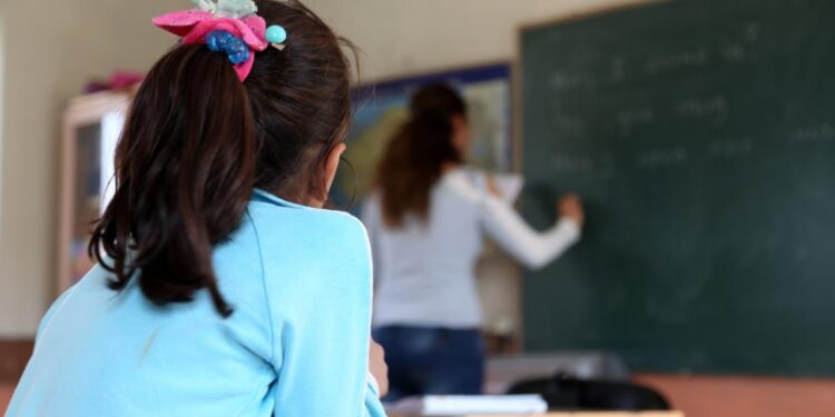 Öğrenci, Verilen Destekle Sadece Bir Tost Alabiliyor!