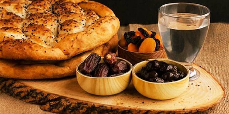 Ramazanın ilk gününde son iftar Gökçeada'da yapıldı