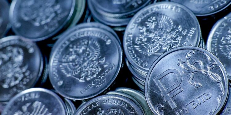 Rus Ekonomisi Avrupa’yı 6’ya Katladı! Bakan Rakamlarla Açıkladı: 2024’te 200 Trilyon Ruble