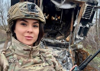 Rus Gazeteci Mayın Patlamasında Hayatını Kaybetti