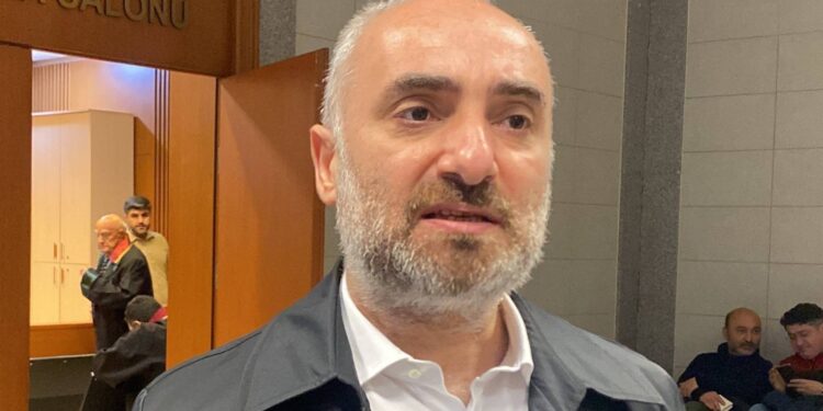 Seni burada istemiyorum, sakın gelme!