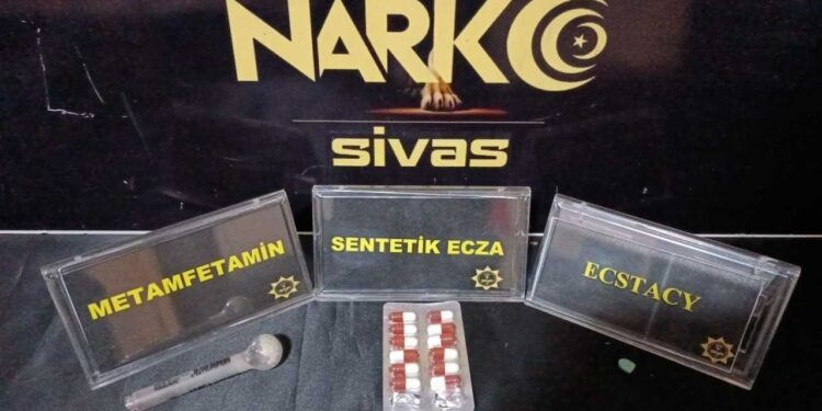 Sivas’taki Uyuşturucu Operasyonunda 7 Tutuklama