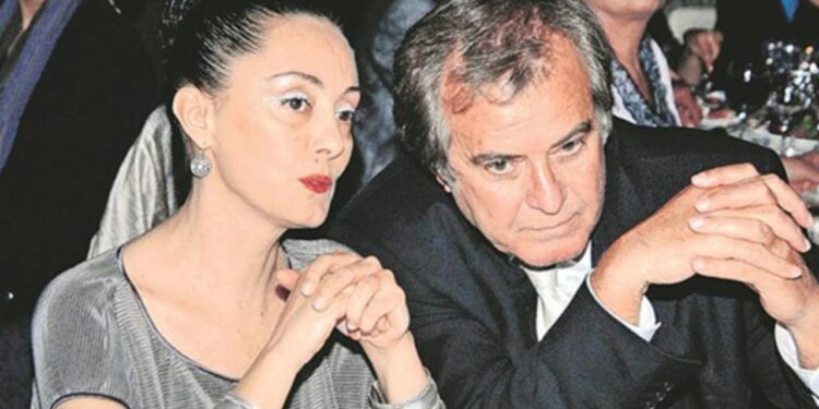 Tarık Akan'ın Hayat Arkadaşı Acun Günay Hayatını Kaybetti