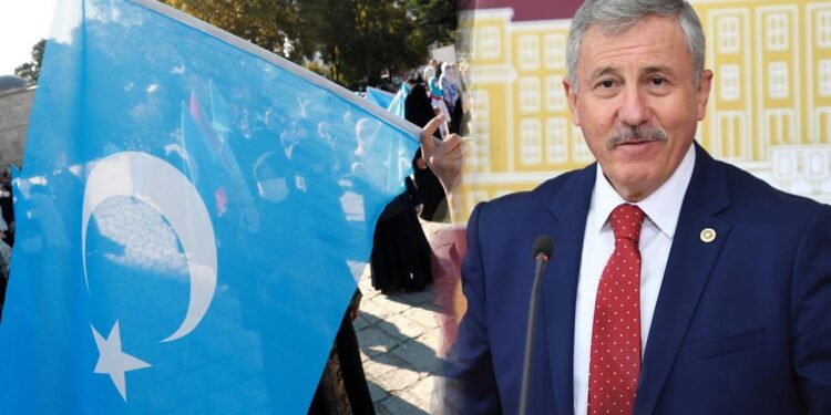 Tayland 40 Uygur Türkünü Çin'e Geri Gönderdi! Selçuk Özdağ Tepki Gösterdi