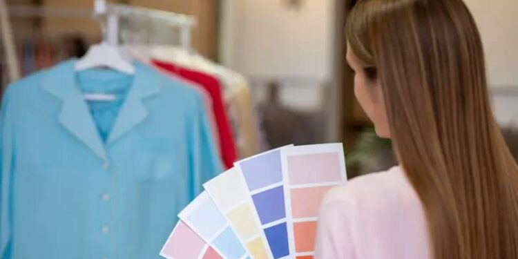 Teninizle uyumlu paleti nasıl keşfedebilirsiniz?