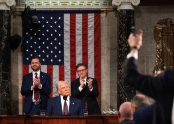 Trump 5 Yıl Sonra İlk Defa ABD Kongresi’ne Hitap Etti! Tüm Dünyanın Beklediği Açıklama: 'Amerika Geri Döndü'