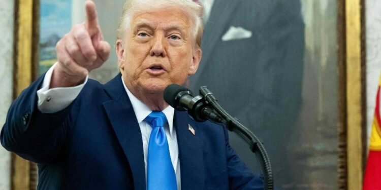 Trump'tan Zelenskiy’e Ültimatom: 'Bunu Yaparsa Büyük Sorun Olur'