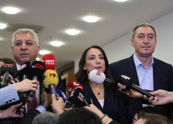 Tuncer Bakırhan’dan ‘YPG’ sorusuna cevap: “Çağrının nereyi kapsadığının muhatabı biz değiliz”