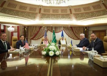 Ukrayna ABD’nin önerdiği 30 günlük ateşkesi kabul etti: İstihbarat ve silah desteği tekrar başlıyor