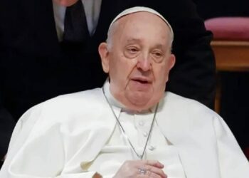 Vatikan Duyurdu: Papa İki Kez Akut Solunum Yetmezliği Geçirdi