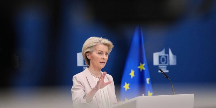 Von der Leyen'den AB liderler zirvesi öncesinde '800 milyar euroluk' silahlanma planı önerisi