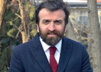 Yeni Şafak’ın eski yazarı İbrahim Paşalı, Flash TV’ye kayyım oldu