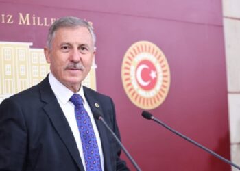 Yeni Yol Grubundan İki Uygur Türkü’nün Çin’e İade Kararına Tepki