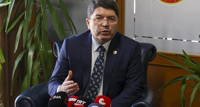 Yılmaz Tunç açıkladı; 3 ilde yetkililere ‘sokak hayvanları’ soruşturması