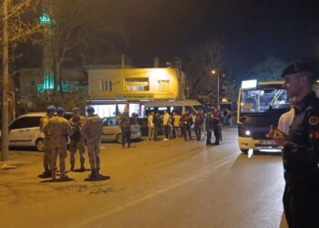 Yol Verme Tartışması Meydan Muharebesine Döndü