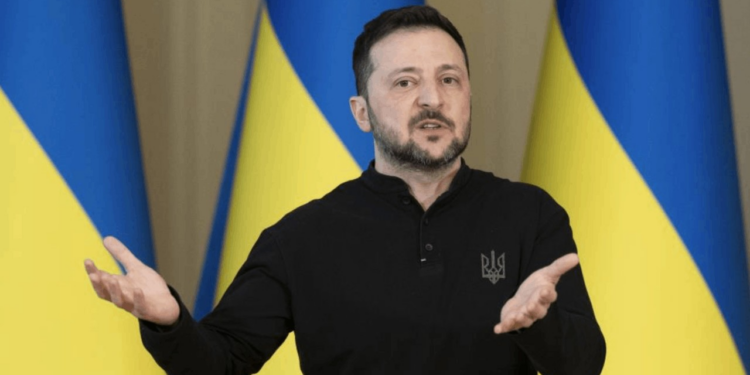 Zelenskiy'den Trump'a Yanıt: 'Kursk'ta Kuşatılmadık'