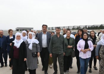 30 yılın ardından tahliye edilen Avşar’a kitlesel ziyaret
