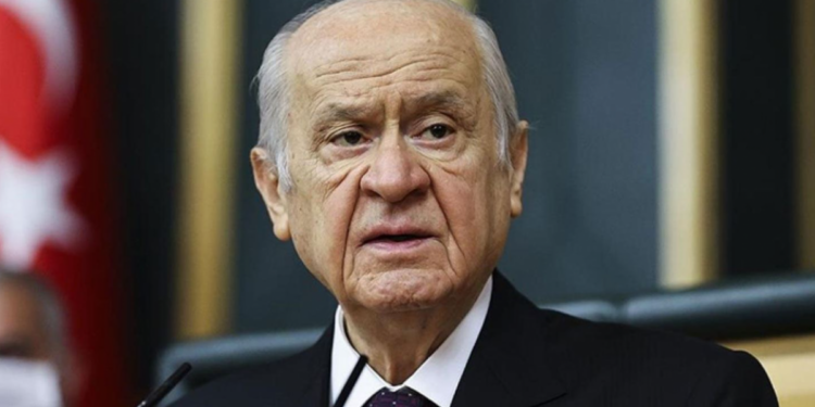 Bahçeli: Cumhurbaşkanımızın DEM Parti heyetiyle görüşmesi takdire şayan
