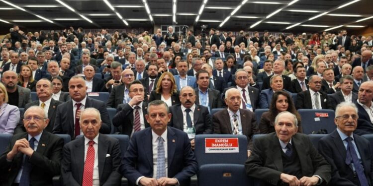 YSK’den CHP kurultayının iptali başvurusuna ret