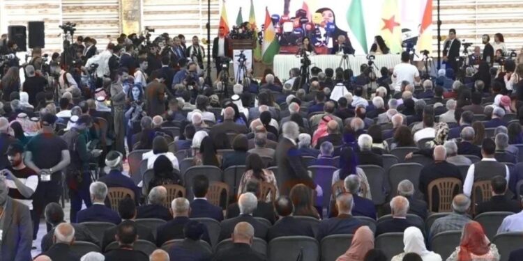 Konferans katılımcıları: Kobanê Direnişi’nde Kürtlerin birliği sağlandı