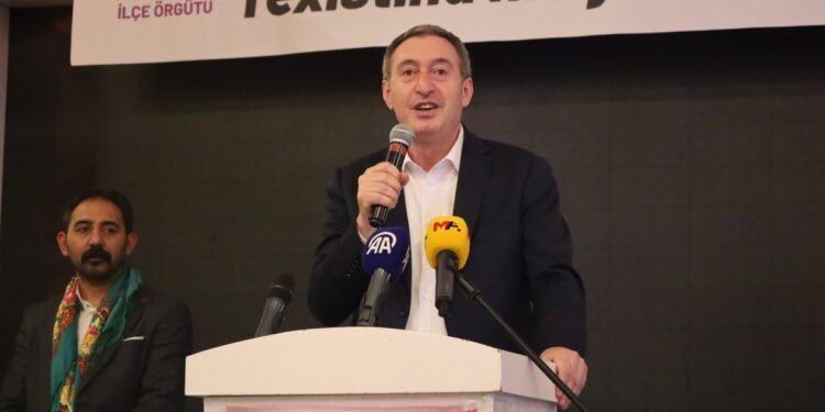 Bakırhan: Kürtlerle barış Türkiye’ye refah getirir