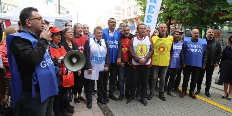 Birçok kentte 1 Mayıs’a çağrı açıklaması YENİLENDİ