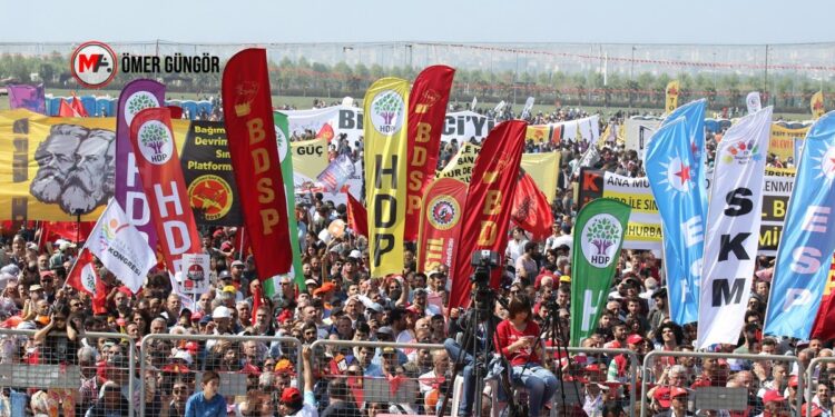 DEM Parti Newroz coşkusuyla 1 Mayıs’a çağırdı