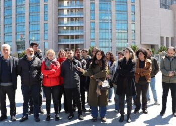 Yargılanan gazeteciler: Gazetecilik onurunu korumaya devam edeceğiz