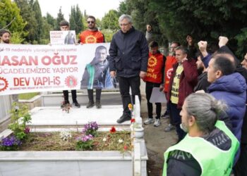 Hasan Oğuz mezarı başında anıldı