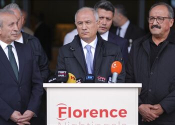 Efkan Ala Önder’i ziyaret etti: Sağlık durumu ciddiyetini koruyor
