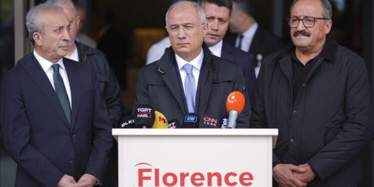 Efkan Ala Önder’i ziyaret etti: Sağlık durumu ciddiyetini koruyor