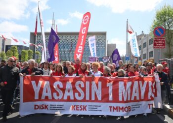 1 Mayıs’ta katledilenler anıldı: Barış için 1 Mayıs alanlarında olalım