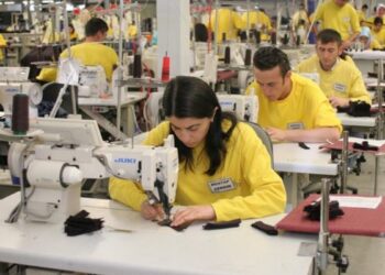 Ağır iş yükü ve güvencesiz çalışmaya karşı alanlarda olacaklar