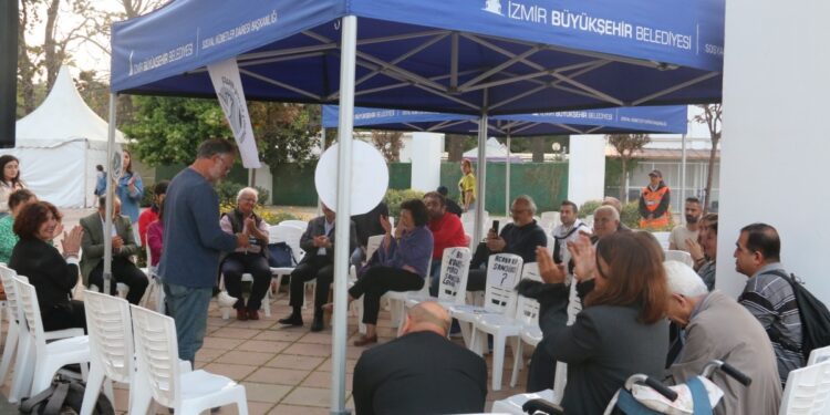 ‘Barış’ forumunda tarihi fırsatın yakalandığı vurgulandı