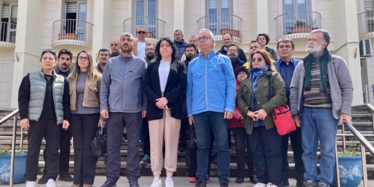 Alevi katliamları hakkında suç duyurusu