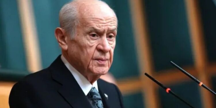 Bahçeli boykot edenleri hedef aldı