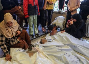 İsrail’in Gazze’ye saldırı: 11 Filistinli yaşamını yitirdi