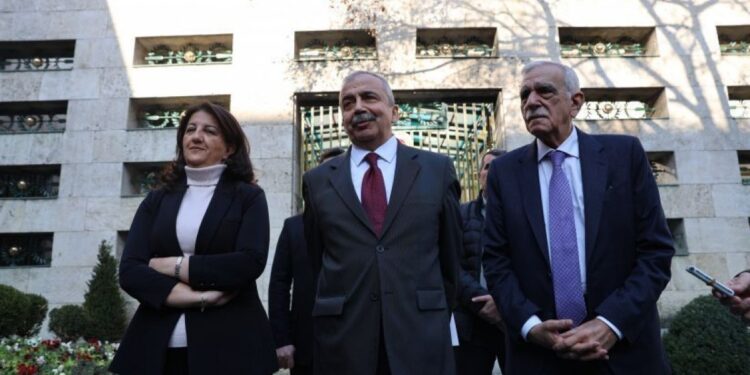 İmralı Heyeti yasal süreç için Adalet Bakanlığı ile görüşecek