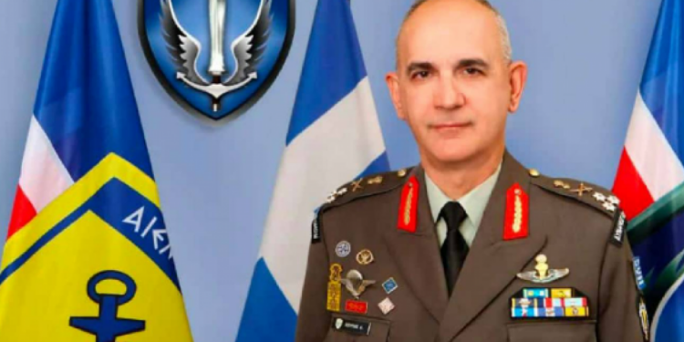 Yunanistan Genelkurmay Başkanı Houpis: Türkiye bir tehdit, karşılık verebiliriz
