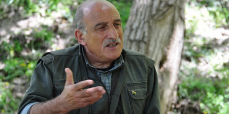 Duran Kalkan: Söz var, pratik yok!
