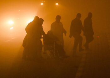 Irak’ta kum fırtınası: Binlerce kişi hastanelik oldu