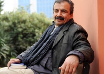 Sırrı Süreyya Önder için ‘geçmiş olsun’ mesajları
